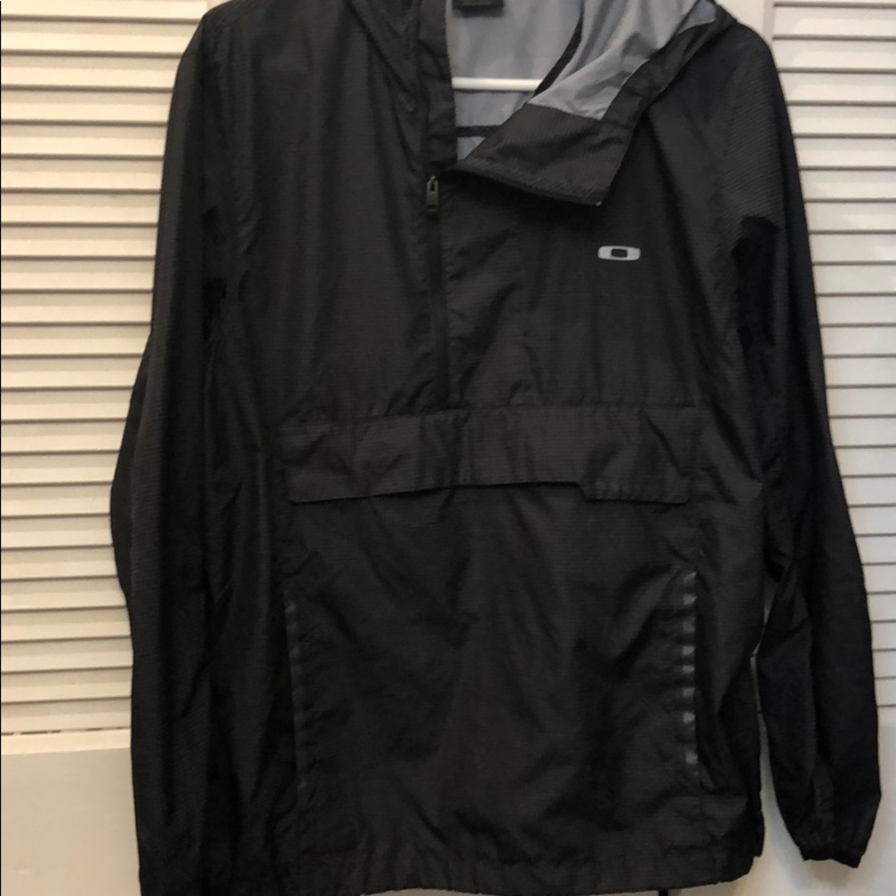 Oakley Windbreaker Pullover